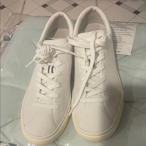 Rothy's Lace Up Sneaker Size 7